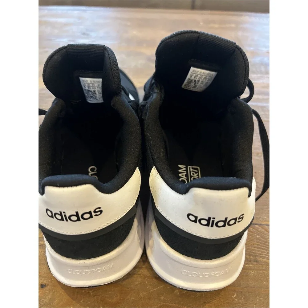 Adidas Men’s Athleisure Run 84 Sneaker Shoe Running Cloudfoam Size 9 New NO Box